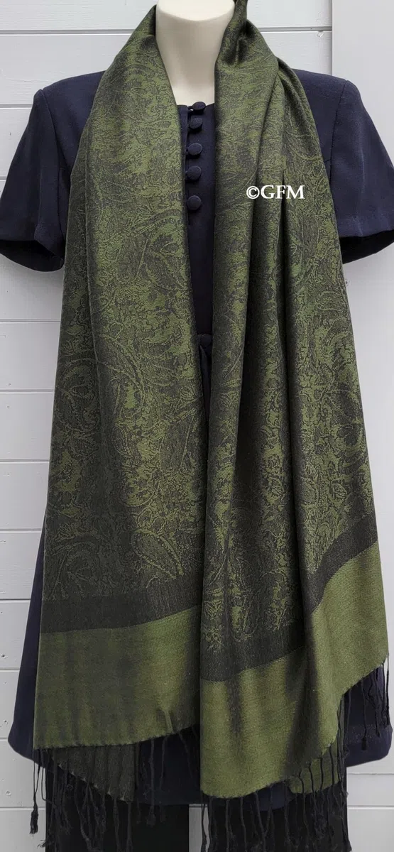 GFM, pashmina con motivo floreale a foglie