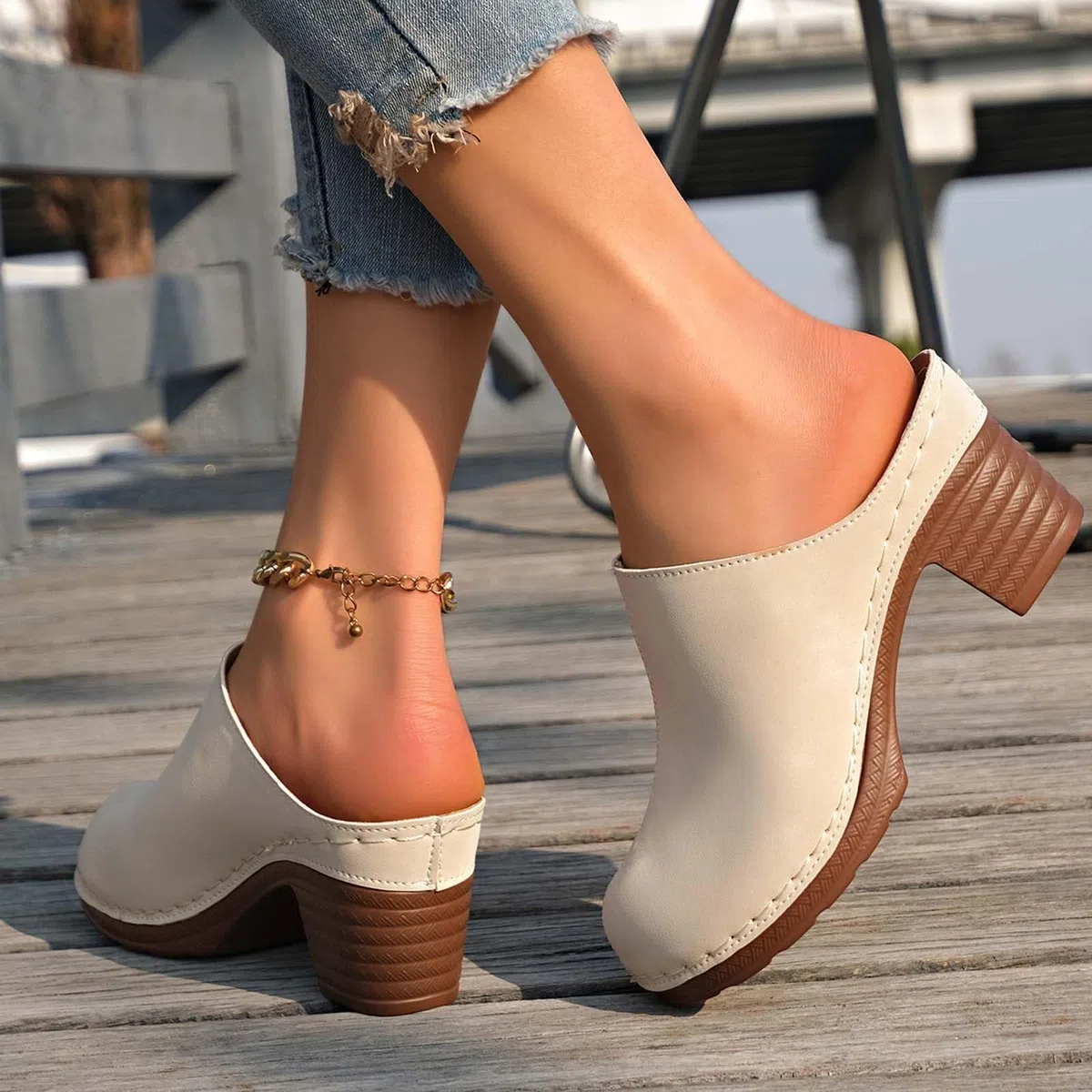 Sabot Donna con Tacco Estivi Ortopediche Pantofole Zeppa Bassa con Plateau Ciabatte Punta Chiusa Eleganti Comodi Camminata Spiaggia Leggeri Sandali Antiscivolo Piscina 37-42