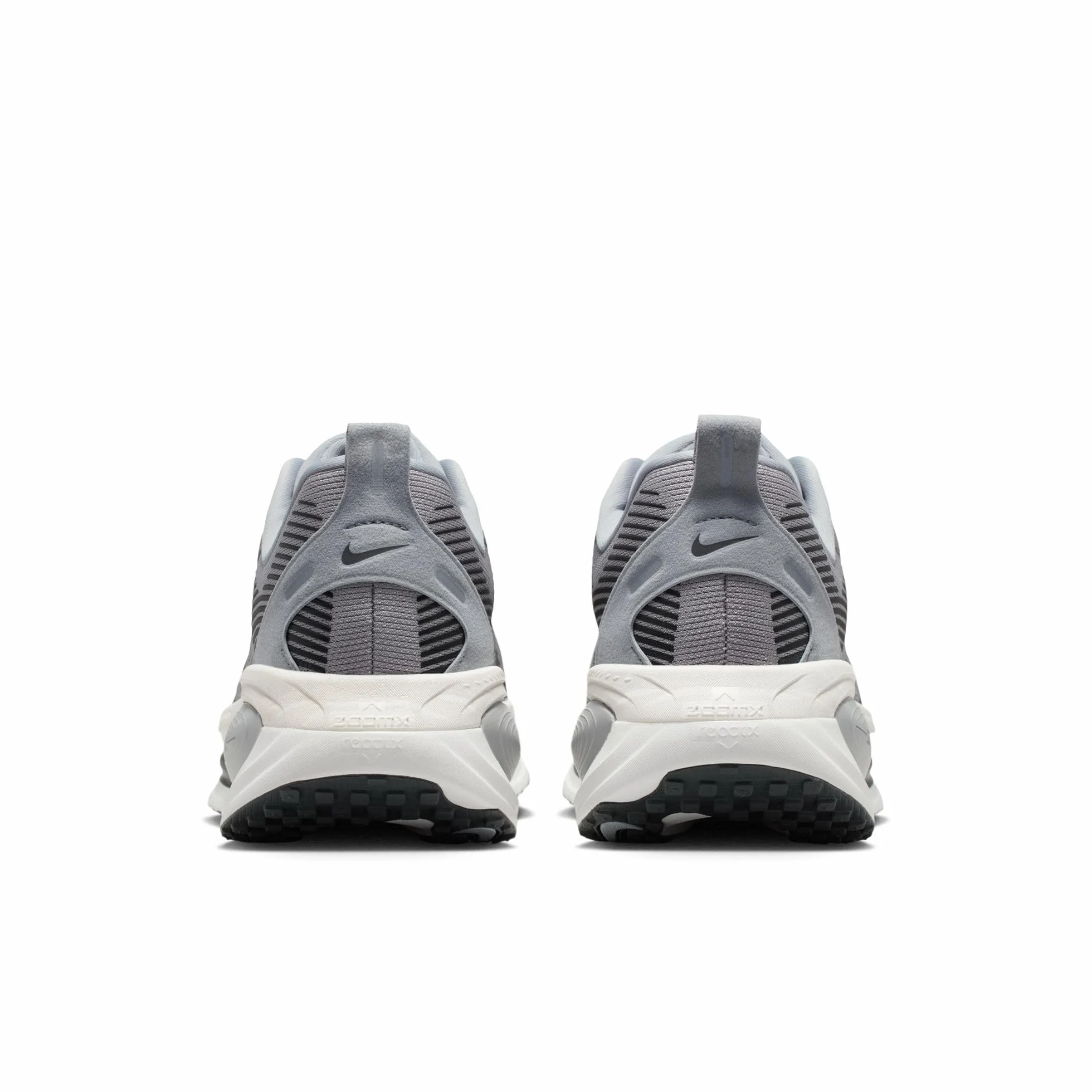 Nike Nike Vomero 18 Scarpe da passeggioUomo