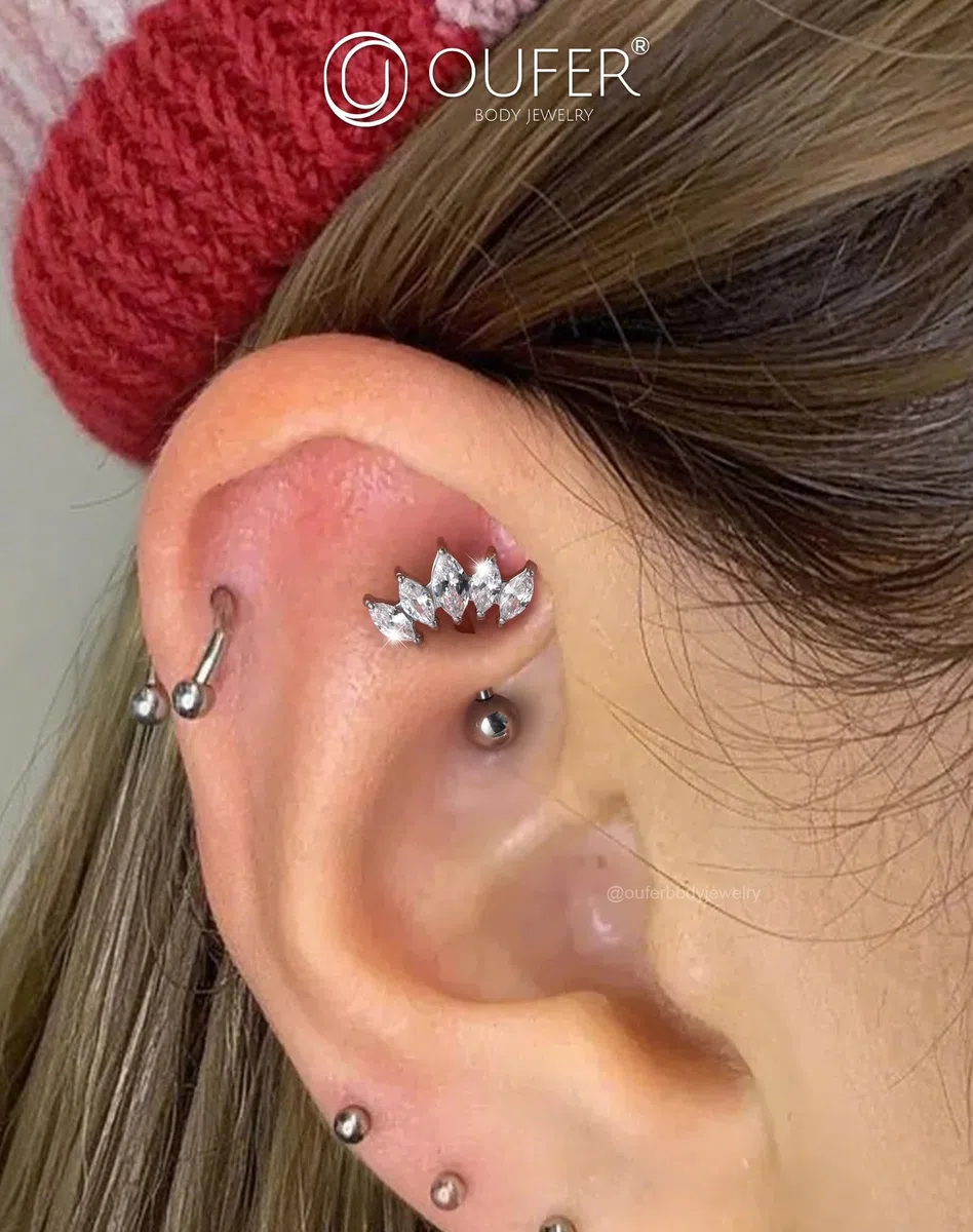 OUFER 16G Curvo Rook Piercing 8 mm Cartilagine Piercing Filettato Interno Acciaio Chirurgico 316L Curved Barbell CZ Trasparenti per Donna Uomo Eyebrow Piercing