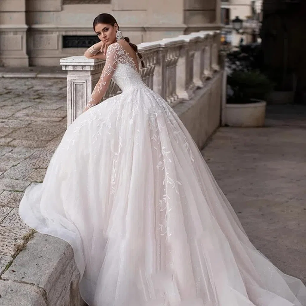 Vestito da Sposa Abito da Sposa Lungo Donna Matrimonio in Linea Manica Lunga con Scollo A V Elegante Schiena Nuda Abito da Sposa in Pizzo A Strascico Applique Bianco