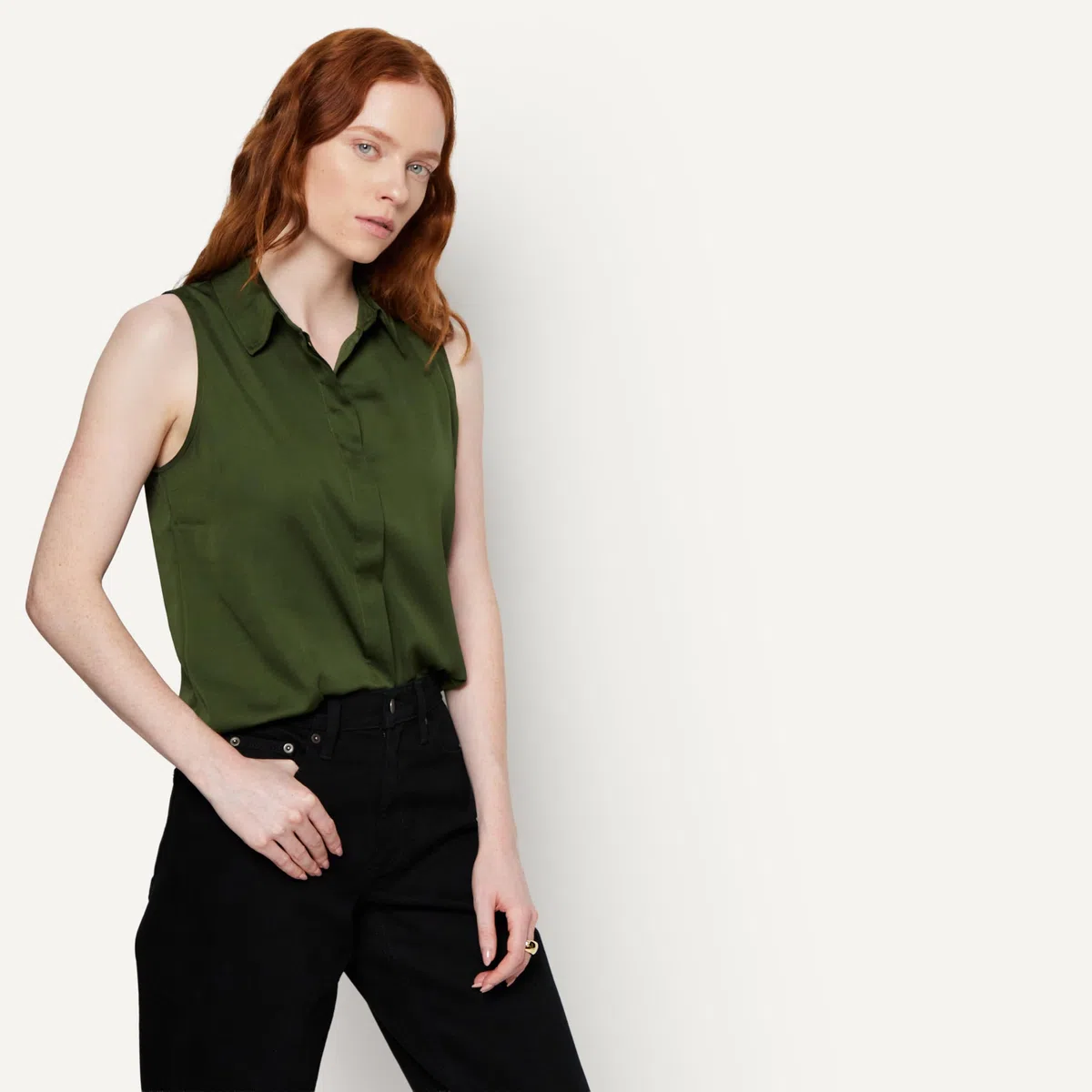 Amazon Essentials Donna Camicetta Senza Maniche con Bottoni, vestibilità Regolare