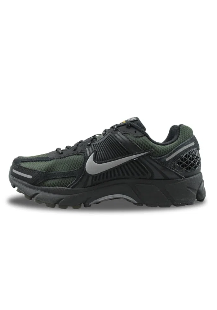 Nike Nike Zoom Vomero 5 SneakerUomo