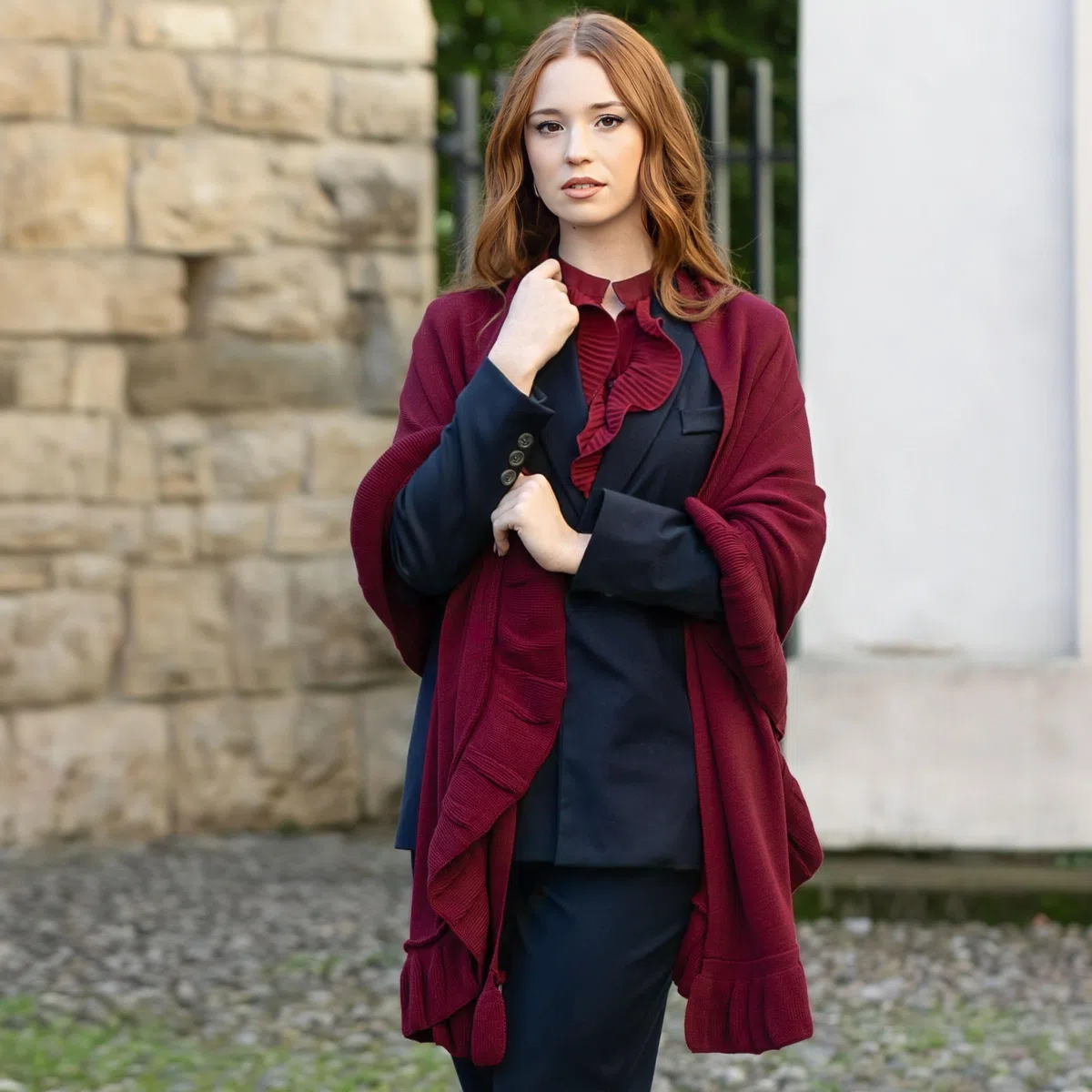 Stola Elegante Donna in Lana, Sciarpa invernale colorato, Scialle Made in Italy, Coprispalle per inverno, Mantella calda