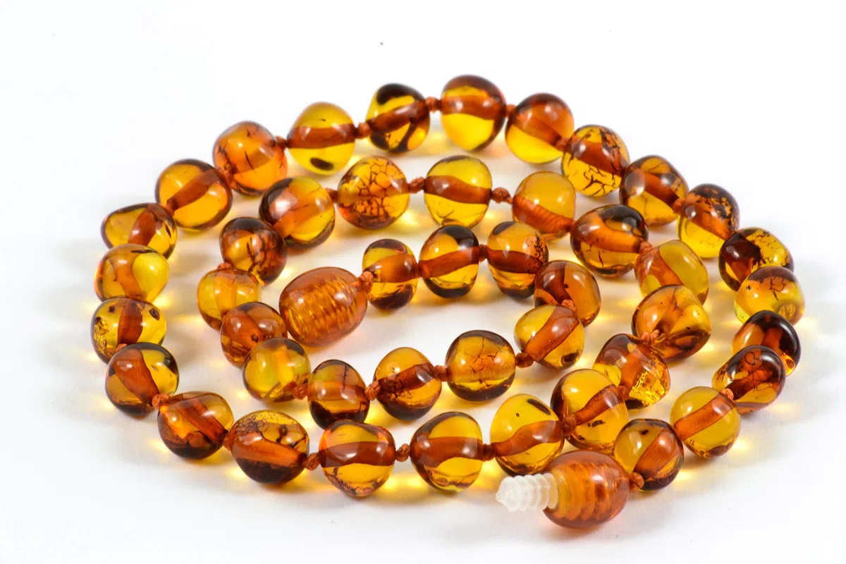 Collana in Ambra Naturale - Certificata Vera Ambra del Baltico/Lunghezza 33 cm.