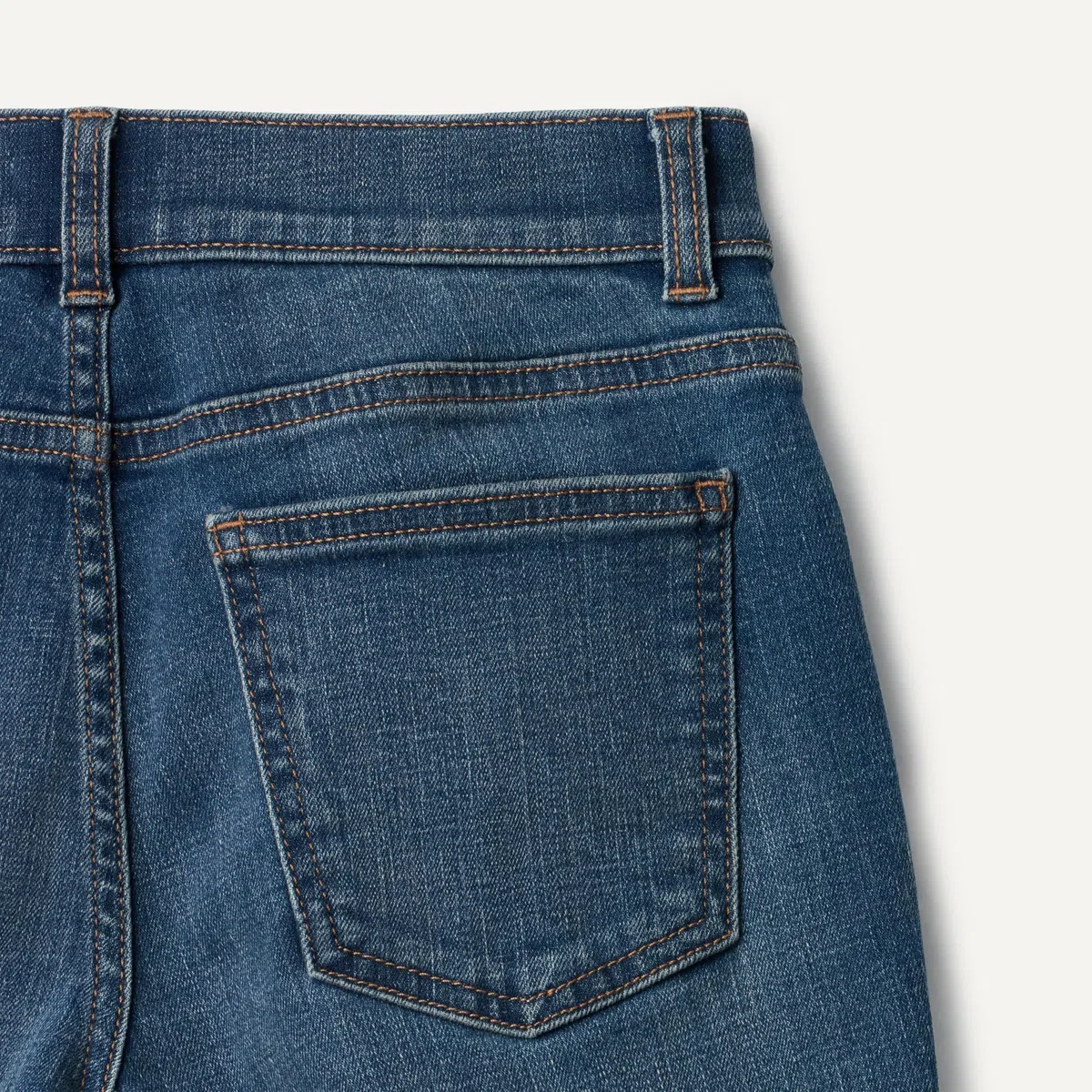 Amazon Essentials Jeans Bootcut Mediamente Elasticizzati, Vestibilità Classica Bambini e ragazzi