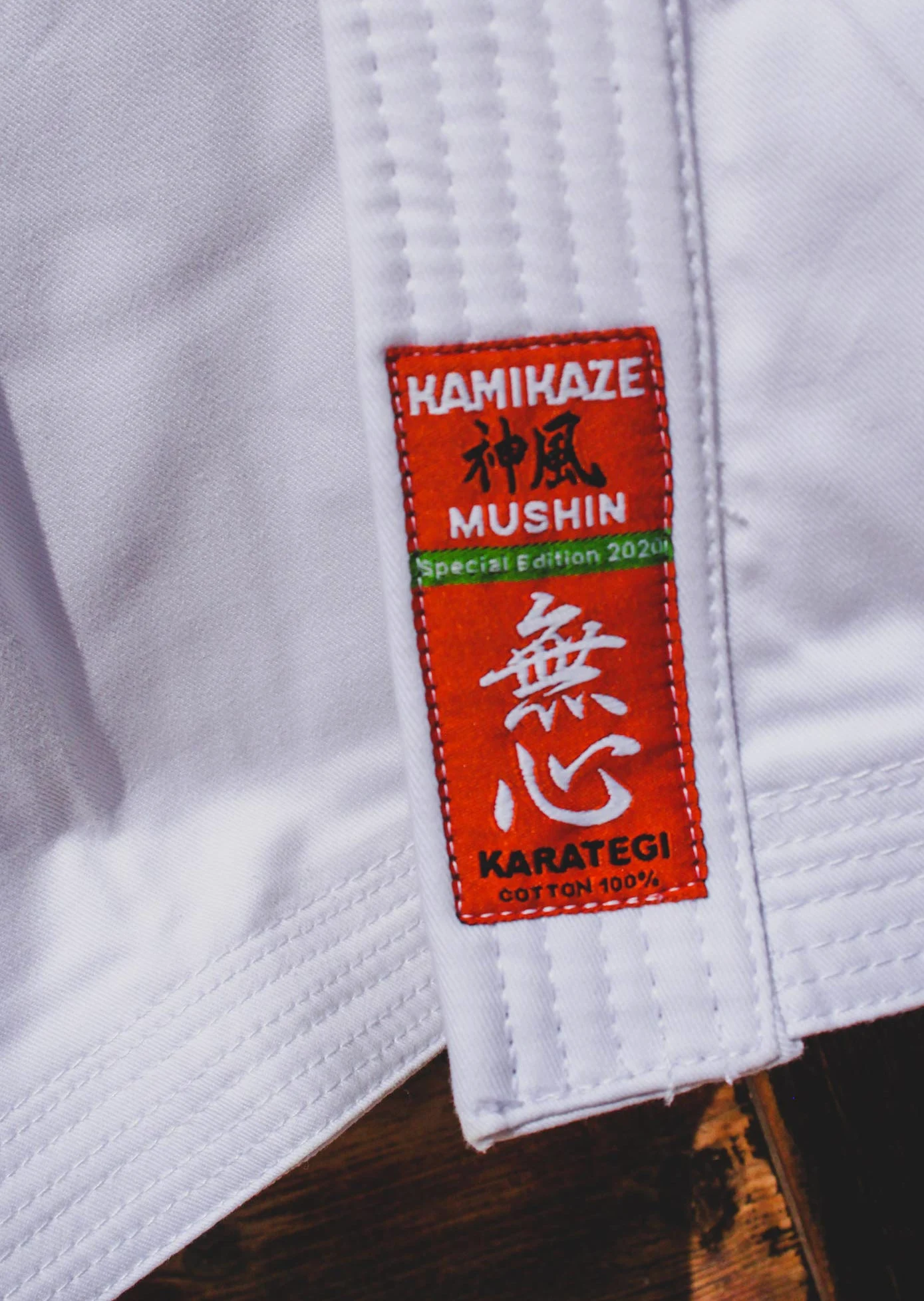 Kamikaze Karategi MUSHIN Special Edition 2020 - Uniforme da Karate - 100% Cotone - 4.5/175 cm