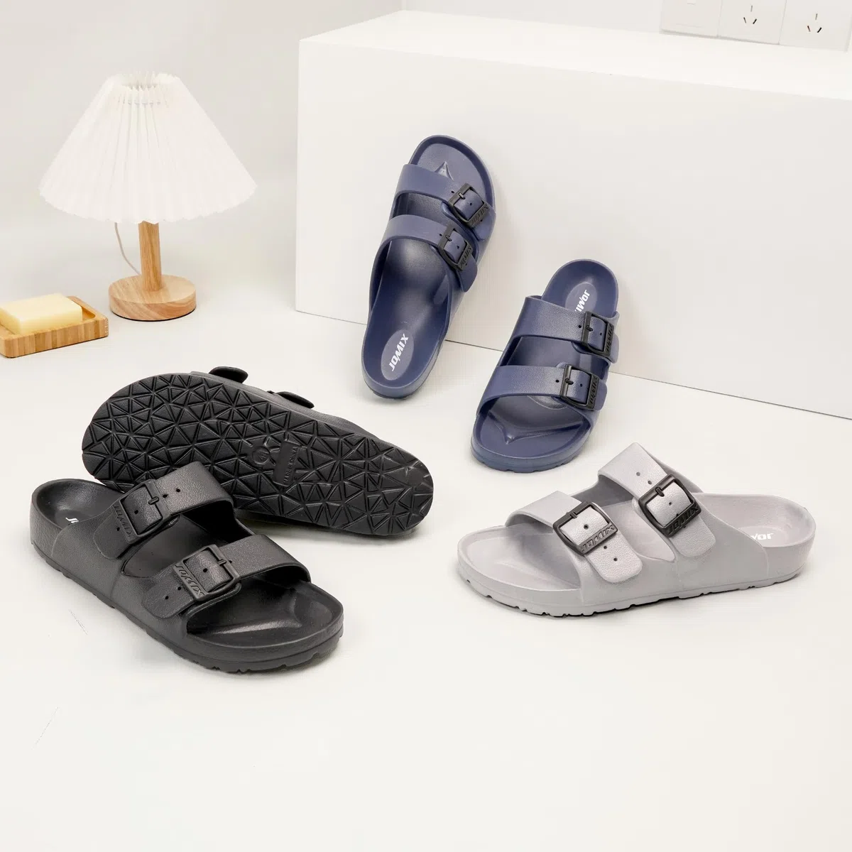 JOMIX Ciabatte da Uomo Estive Ultra Morbide Nuvola Pantofole da Casa Doccia Sandali Comode Traspiranti Leggere per Interno ed Esterno MEB250086-0