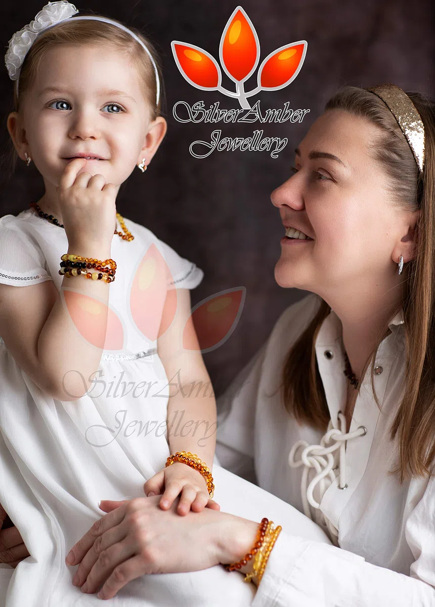 SilverAmber - Cavigliera/braccialetto in ambra baltica, color cognac, realizzata a mano, 100% perle di ambra genuina, di prima qualità, misure 12-25 cm