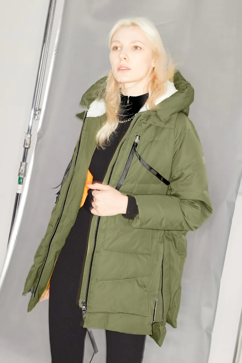 OROLAY Donna Piumino Ispessito Giacca Cappotto Invernale con Cappuccio Piumino Medio Puffer