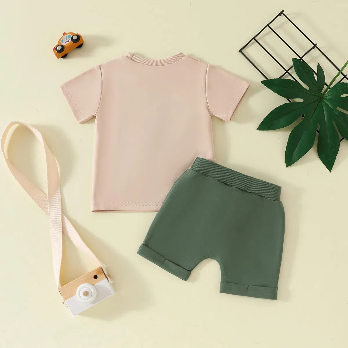 Set di Vestiti per Bambini Piccoli Scollo Giro Maglietta con Stampa Lettere Top e Pantaloncini Abiti Estivi per Neonati