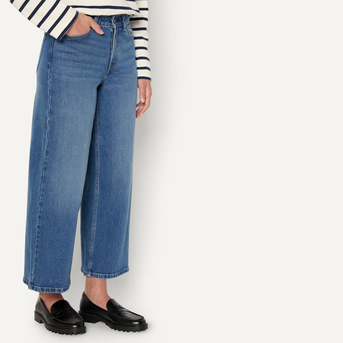 Amazon Essentials Jeans Cropped a Vita Alta con Gamba Larga Donna