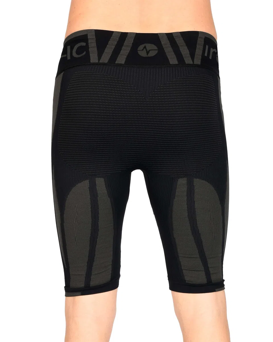 Iron-Ic - Pantaloncini Tecnici Unisex A Compressione Traspiranti E Antibatterici, Scaldamuscoli per Alta Prestazione in Gara E Allenamento - Art. 400810