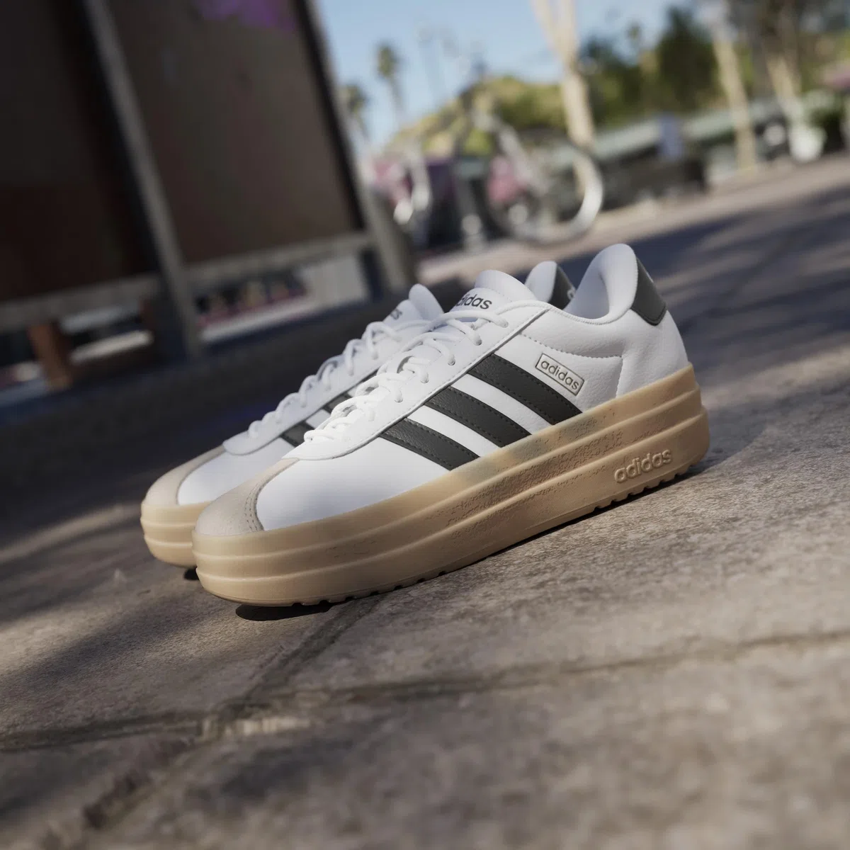 adidas Women Scarpe VL Court Bold