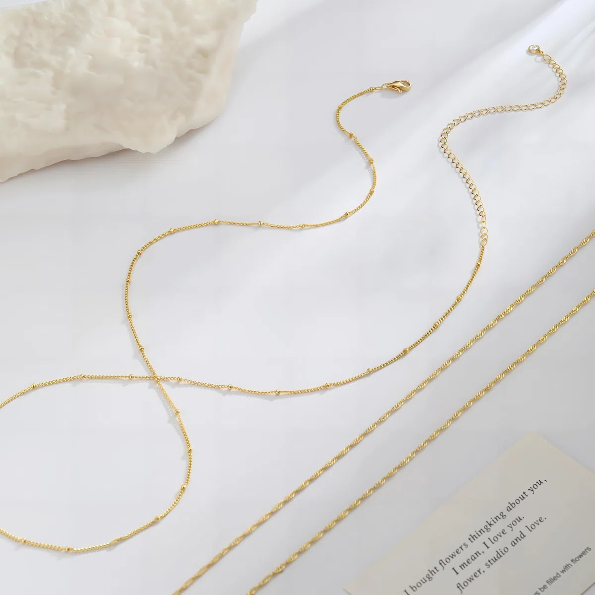 2 Pezzi Catena a Vita in Oro per Donne, Catena a Pancia Stratificata in Acciaio Inox Regolabile Impermeabile Sexy Bikini Catena di Perline Catene Corpo Estivo Regali Gioielli