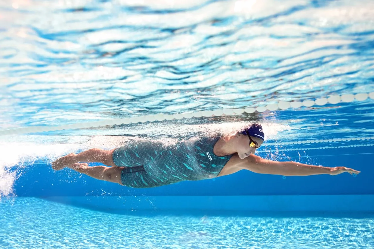 Arena Powerskin ST Next Intero Donna, Costume da Gara Approvato FINA, Nuoto in Tessuto Riciclato, Foderato con Spalline Rinforzate