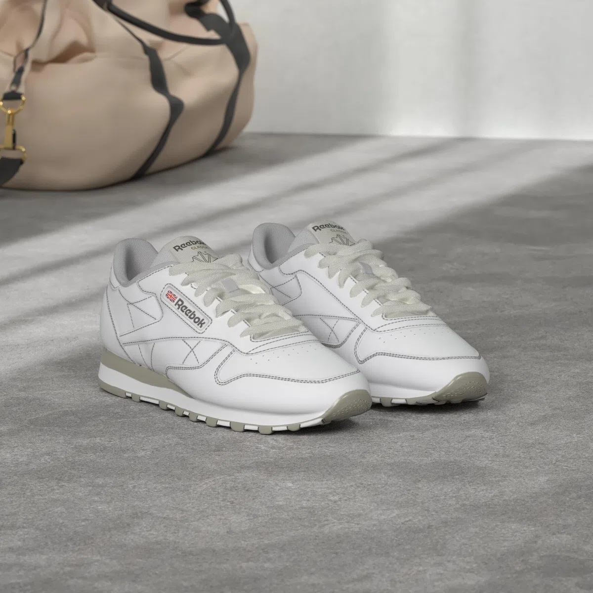 Reebok Classic Leather Scarpe da ginnasticaUomo
