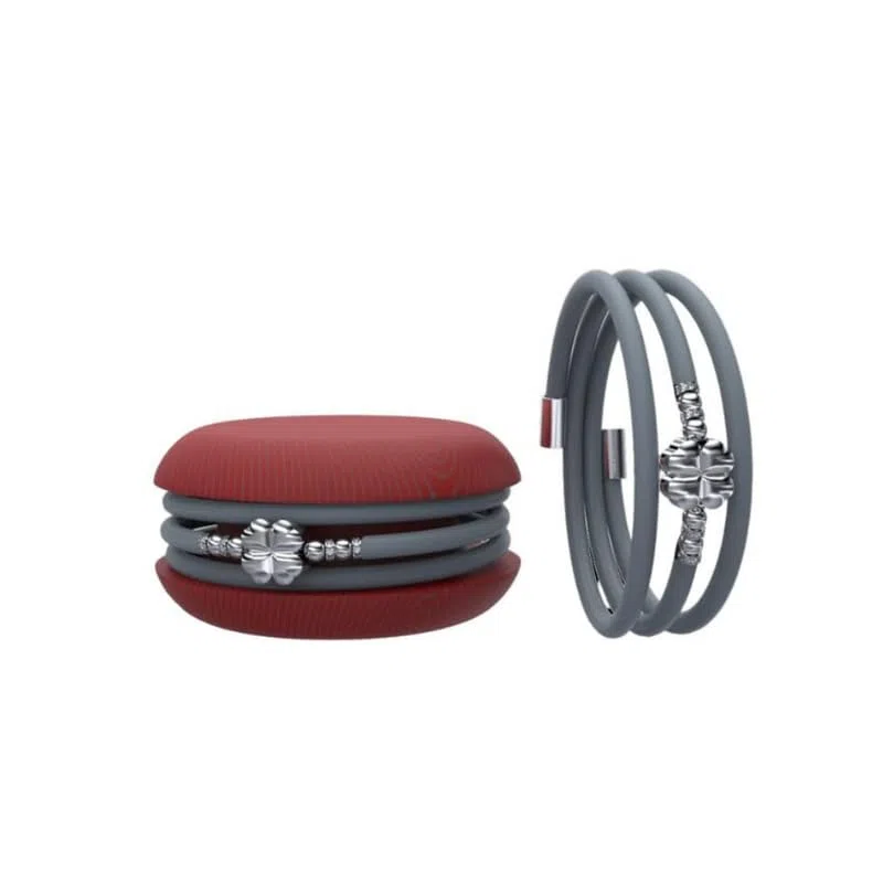 Macaron TOOLATE Bracciale Charm Macaron Donna in Caucciù con Simbolo, Charm Cuore Stella Quadrifoglio, Confezione Pasticcino - Made in Italy