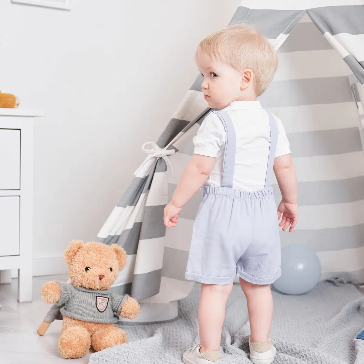 Gajaous Completi da Gentiluomo per Neonato, Pagliaccetto con Papillon a Manica Corta per Bambini + Pantaloncini con Bretelle