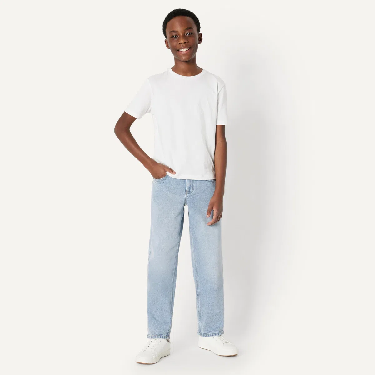 Amazon Essentials Jeans Baggy Mediamente Elasticizzati, Vestibilità Ampia Bambini e ragazzi