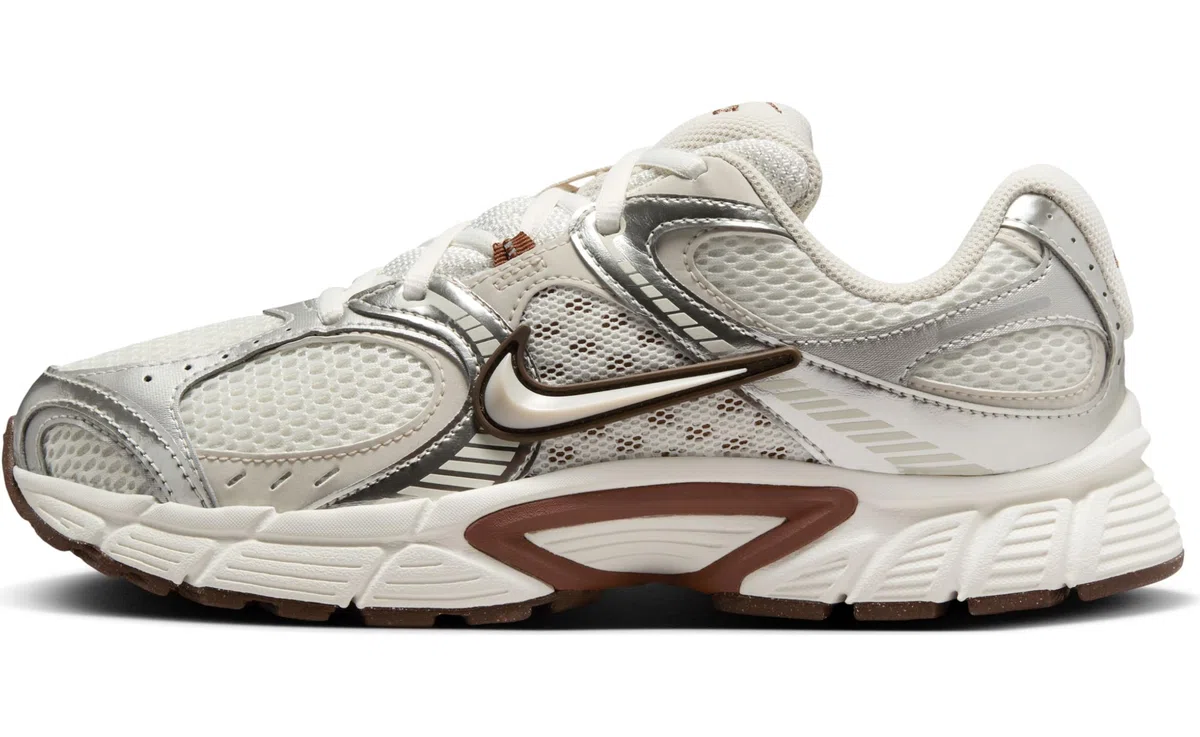 Nike Nike V5 RNR Scarpa con Dettagli Rifrangenti – Donna Scarpe da ginnasticaDonna