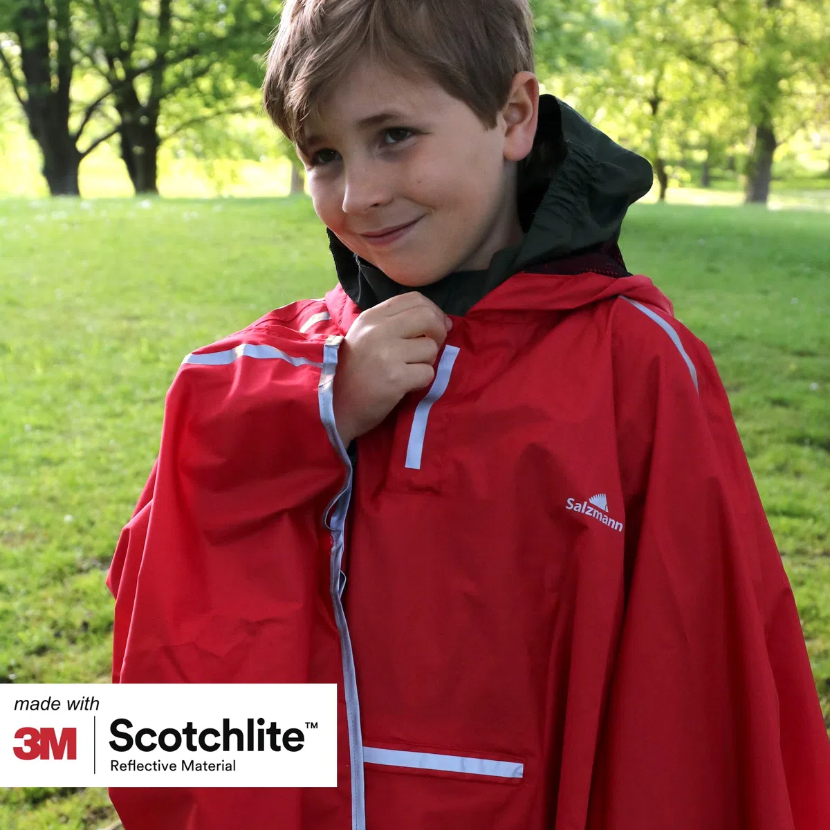 Salzmann Poncho antipioggia per bambini dai 5 ai 15 anni | Realizzato con 3M Scotchlite | Mantella impermeabile per ragazze e ragazzi