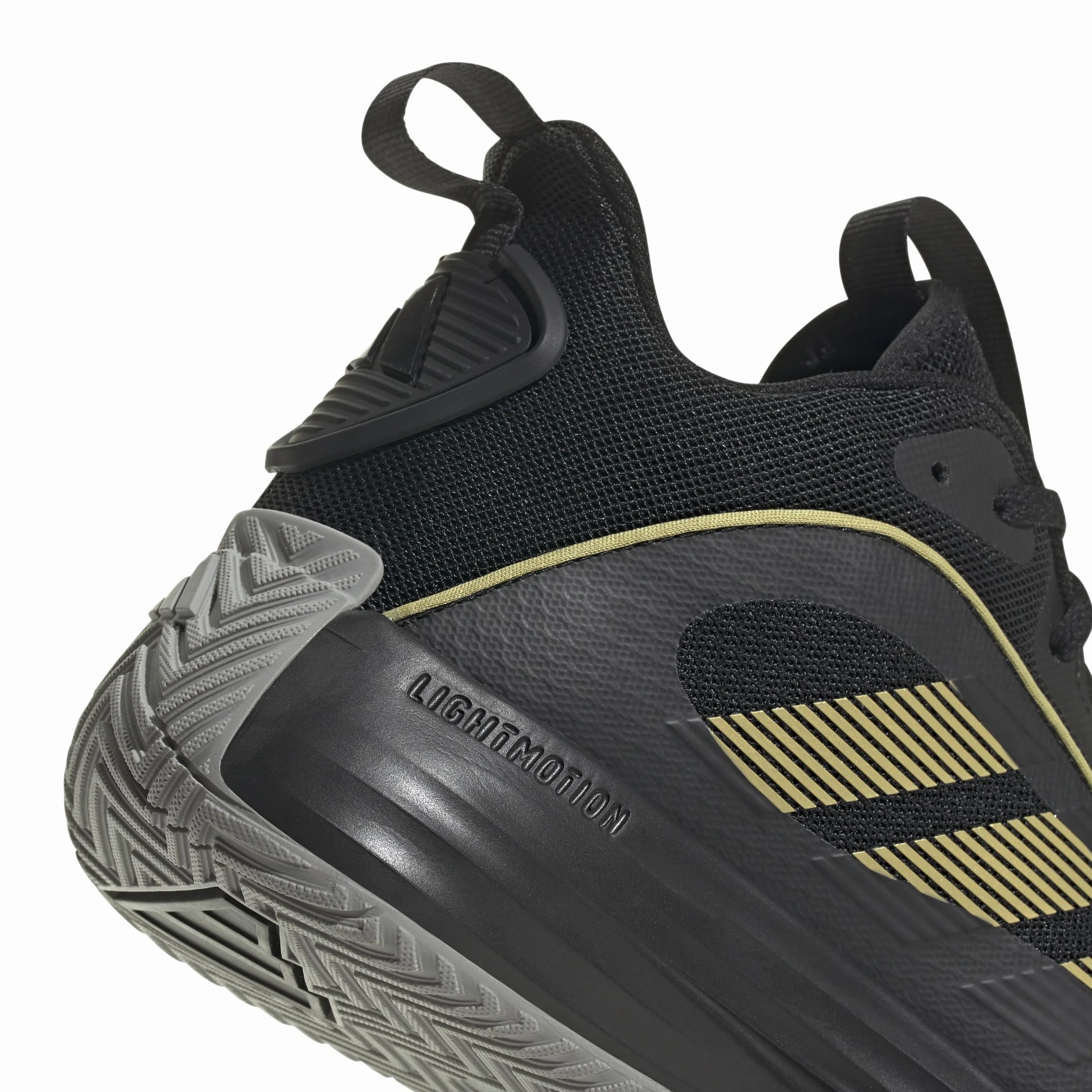 Adidas Uomo Own The Game 3 Shoes, Core Black/Gold Metallic/Mgh Solid Grey, 47 1/3 EU