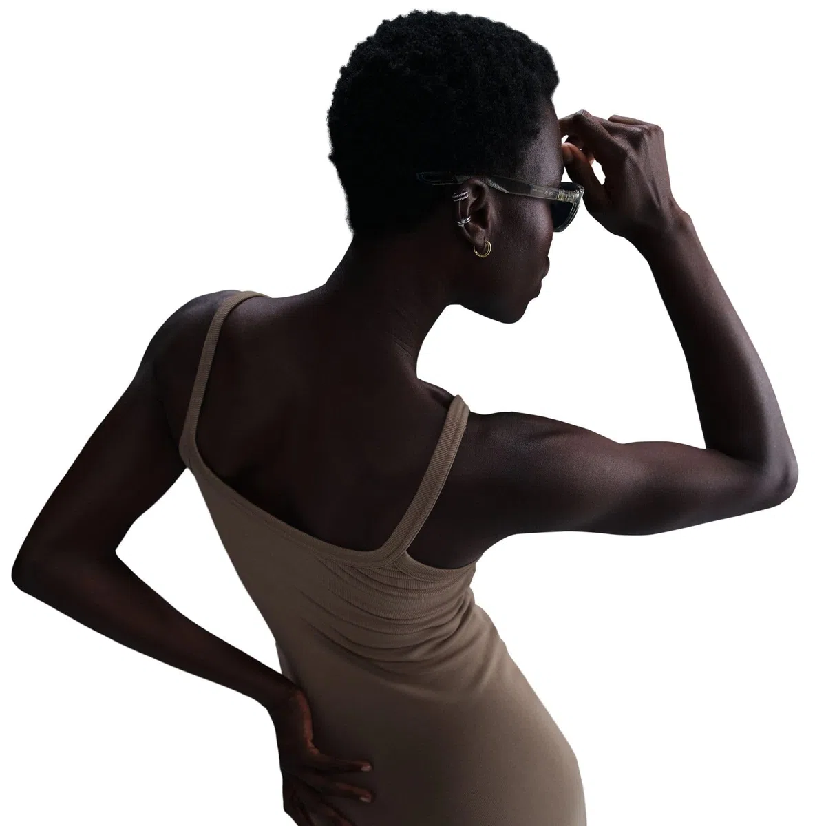 Nike Nike Sportswear Chill Knit ENG Anliegendes Mini-Rib-Tank-Kleid (Damen) Mini Abito da Serbatoio a Coste Donna