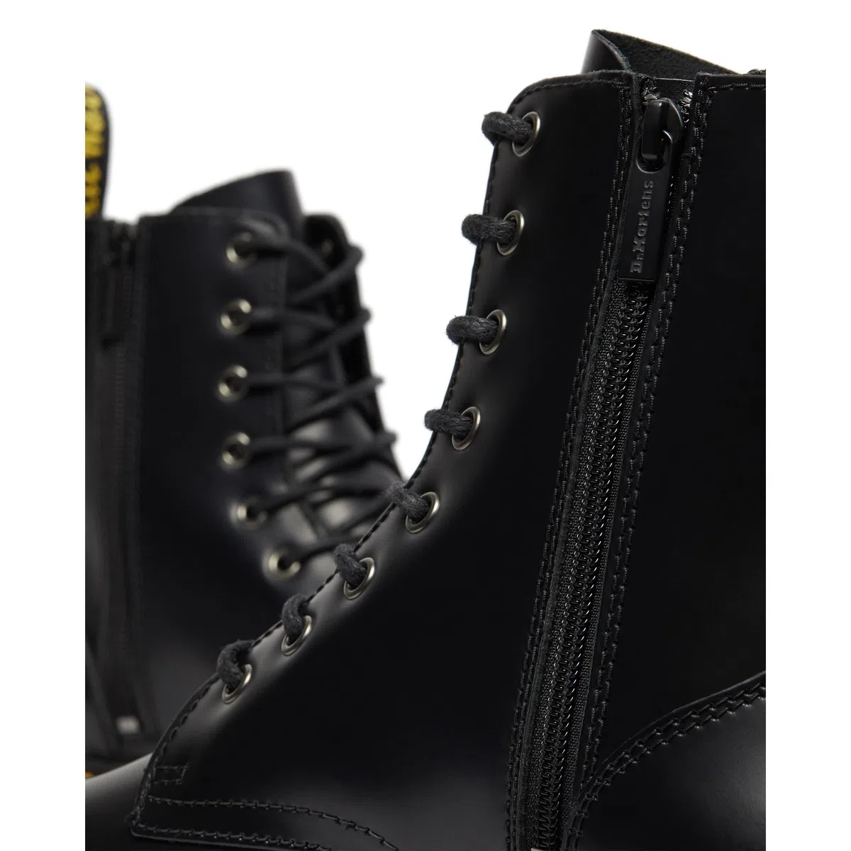Dr. Martens Anfibi Nero 15265001