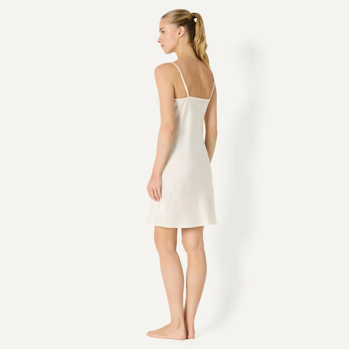 Amazon Essentials Mini Camicia da Notte da Donna in Raso