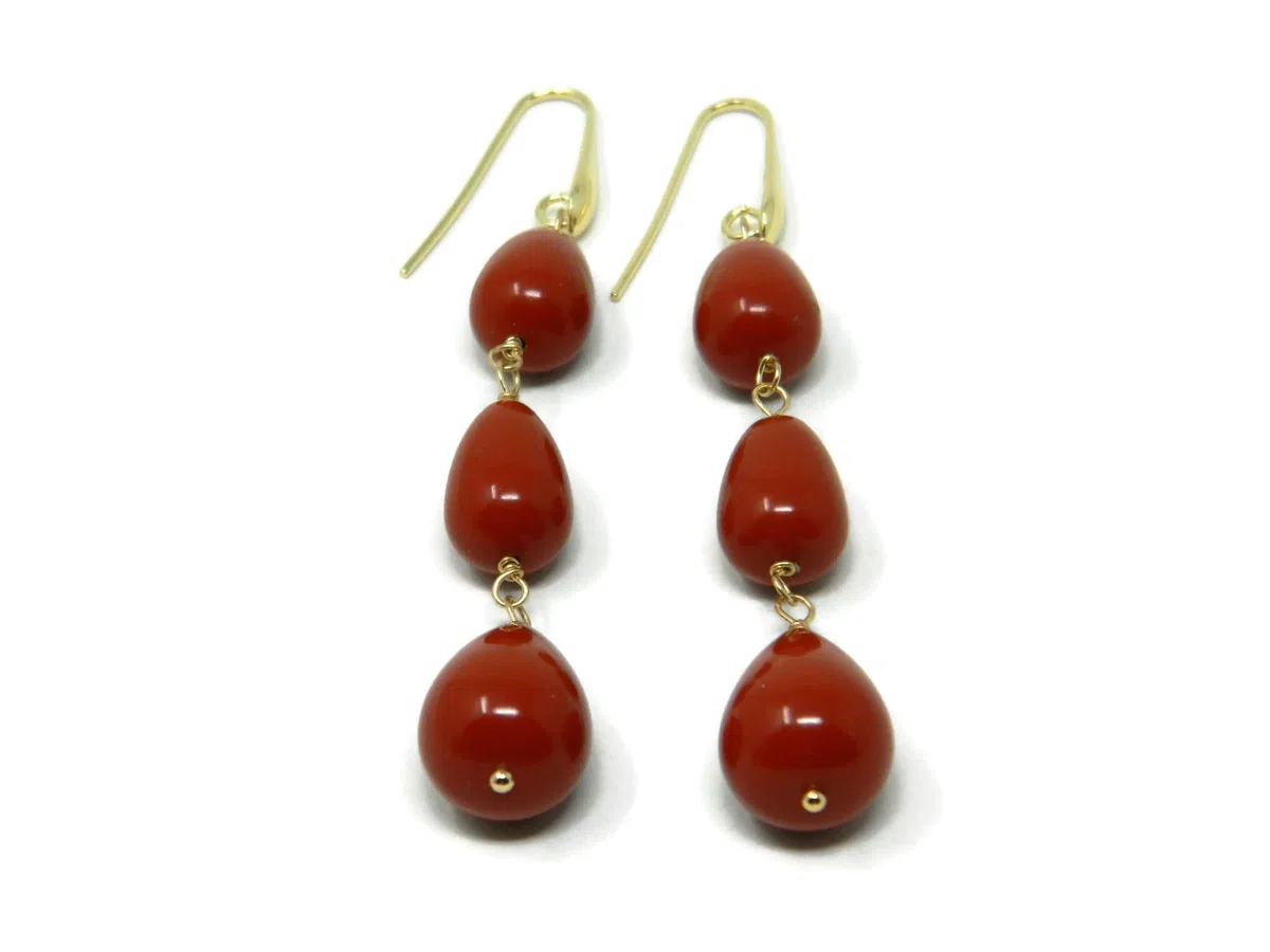 Orecchini Pendenti in Pasta di Corallo Rosso Sardegna, 3 Gocce, Argento 925 Placcato Oro, 8,5 cm, DodiGioielli