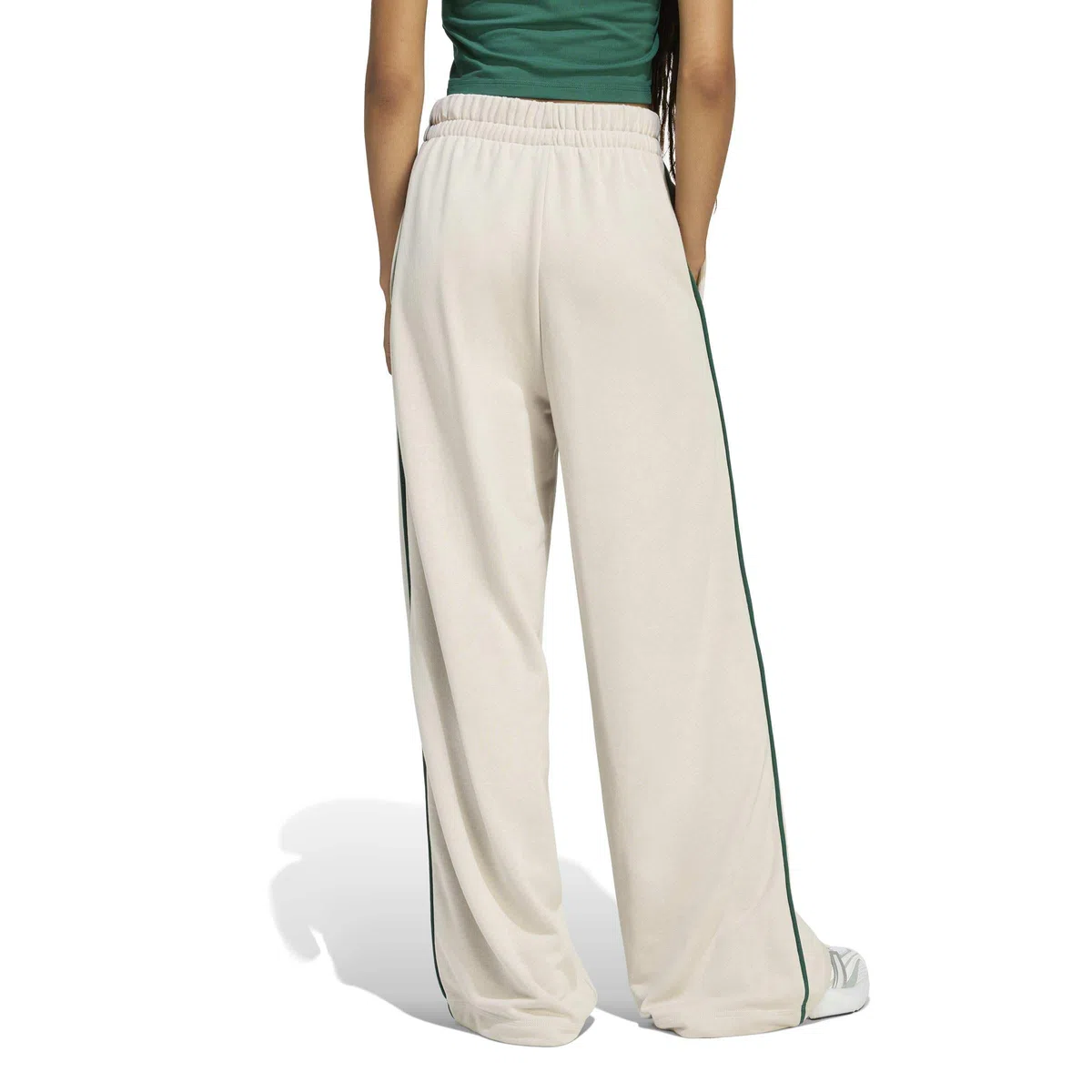 adidas Femme Seasonal Essentials Colorpop Pants with Embroidered Graphic, Wonder Alumina/Collegiate Green, M