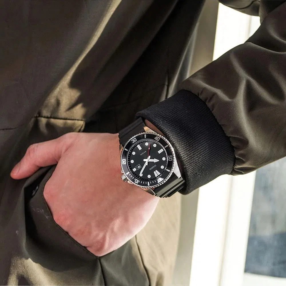 Casio Collection Orologio analogico al quarzo da uomo