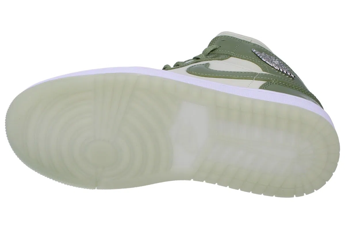 Nike Scarpe da ginnastica da donna Air Jordan 1 Mid SE Hf4079