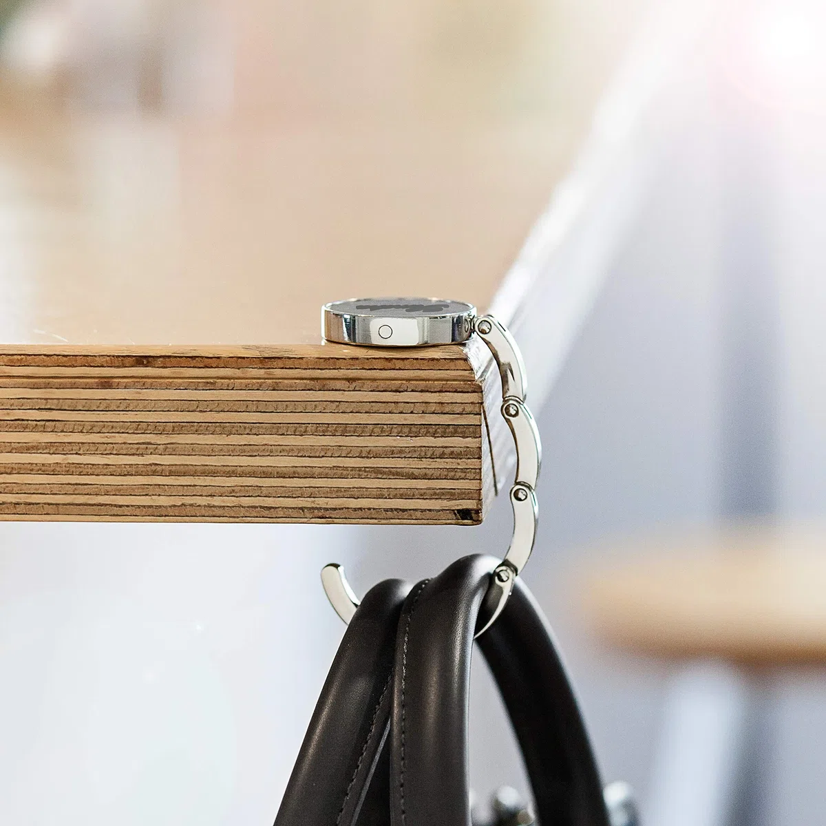 Gravado Appendi-Borsa da Tavolo in Metallo con Gancio Richiudibile, Incisione Personalizzata con Nome, Accessori Donna, Regalo per Lei, Idea Originale per la Migliore Amica