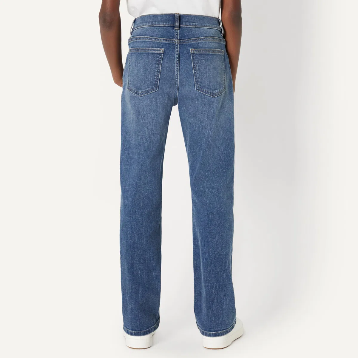 Amazon Essentials Jeans Bootcut Mediamente Elasticizzati, Vestibilità Classica Bambini e ragazzi