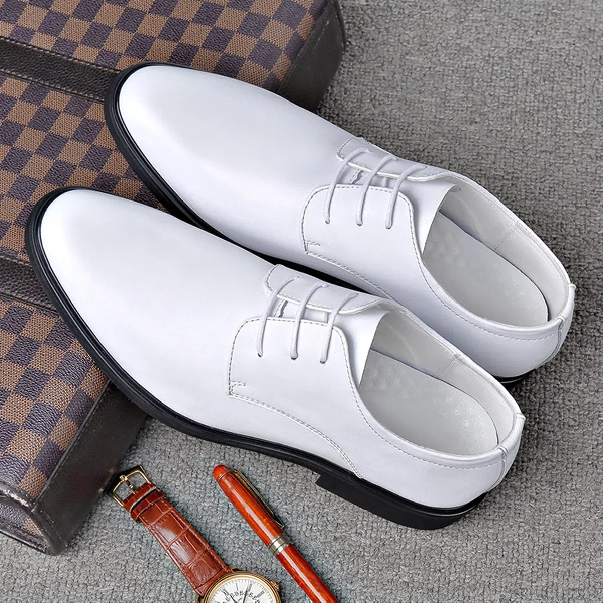 LEWGEL Scarpe Eleganti da Cerimonia per Uomo Derby Stringate in Vera Pelle Punta Tonda Antiscivolo Tacco a Blocchi Suola in Gomma per Party