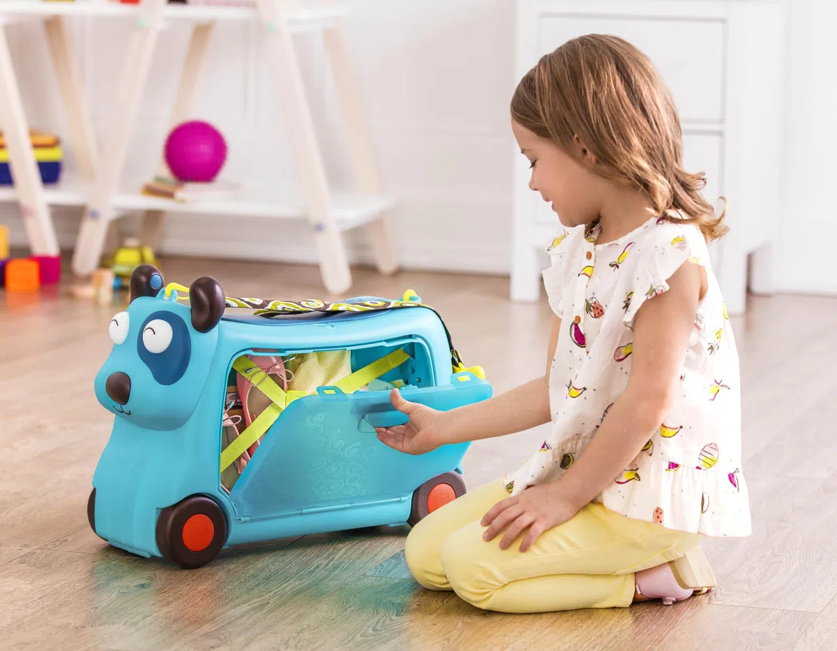 B. toys - Sul Gogo - Woofer - Giocattolo cavalcabile - Valigia cavalcabile - Valigie per bambini - Spazio di archiviazione per il viaggio - 2 anni +