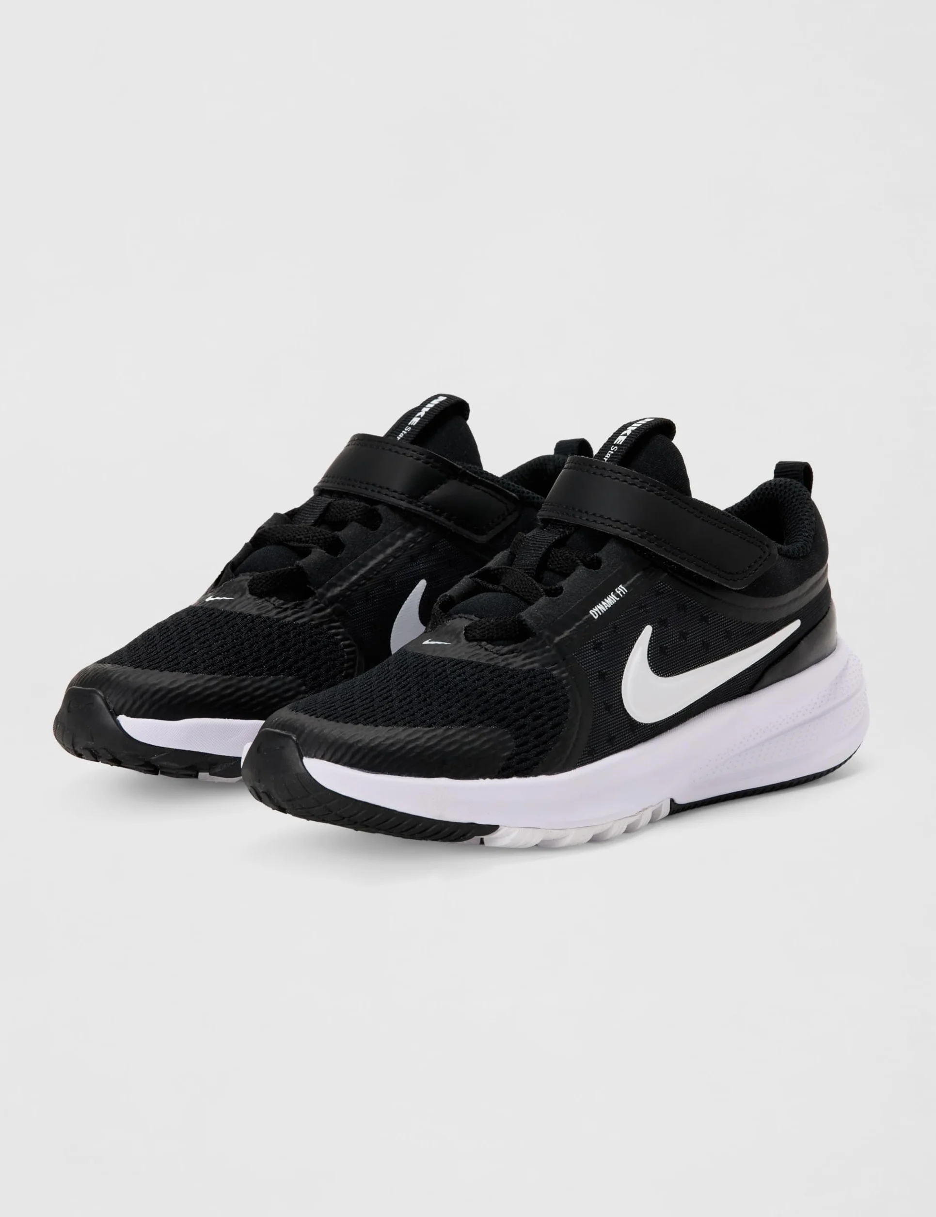 NIKE Unisex Kid's Star Runner 5 (PS) Sneaker