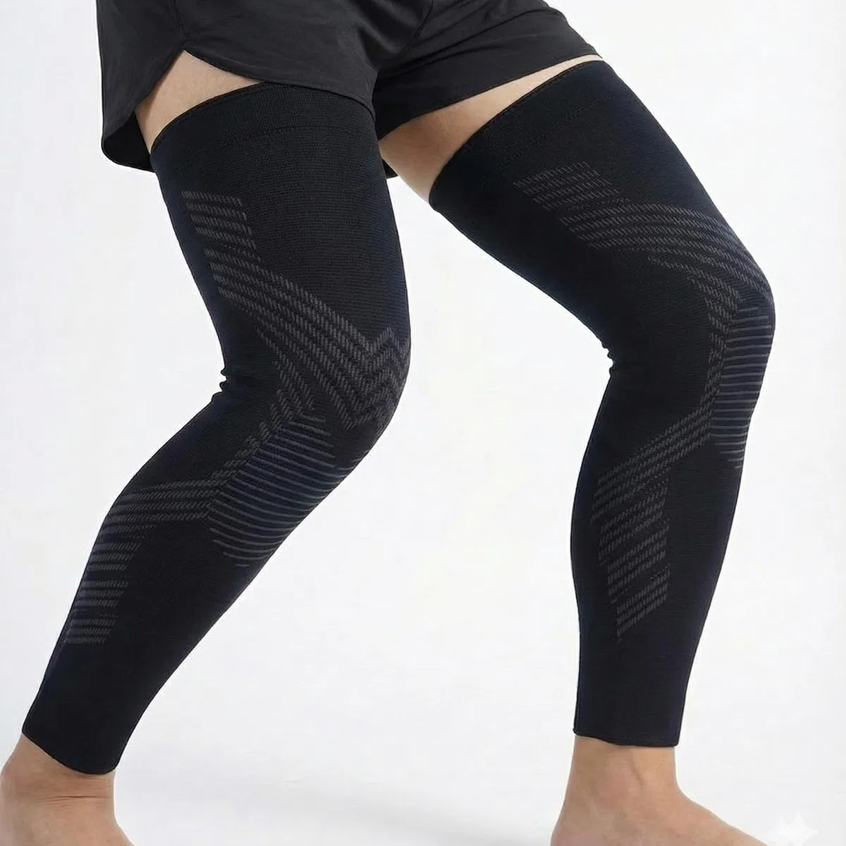 NuCamper Manicotti a Compressione a Gamba Intera Uomo Donna Manicotti Gambe Ciclismo Antiscivolo Gamba Intera Manica di Gamba da Basket Calcio Corsa Pallacanestro Circolazione Vene Varicose