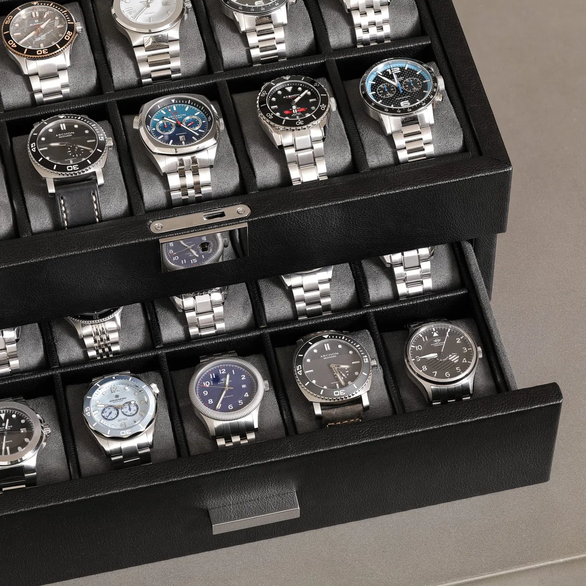 ROTHWELL Scatola per orologi in pelle con 20 scomparti, organizer per orologi di lusso, con chiusura a chiave, con grande ripiano in vero vetro, organizer per orologi da uomo e donna