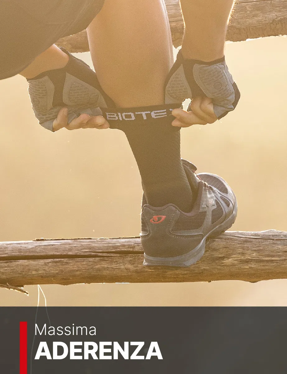 BIOTEX Calza Aria Unisex per Ciclismo e Running, Calzino Ultra Leggero e Traspirante, Rinforzata su Punta e Tallone