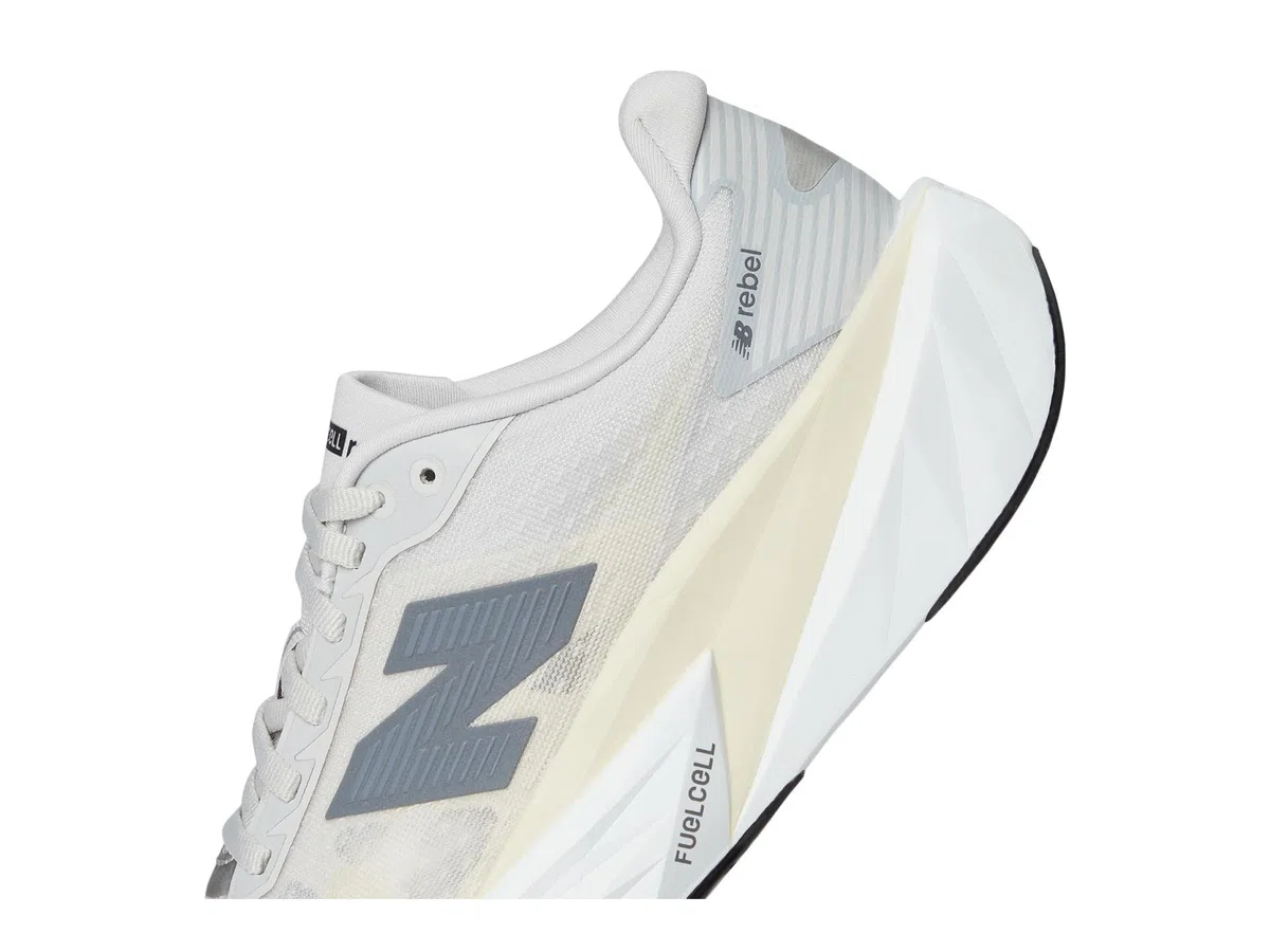 New Balance FuelCell Rebel V5 Scarpe da corsaDonna