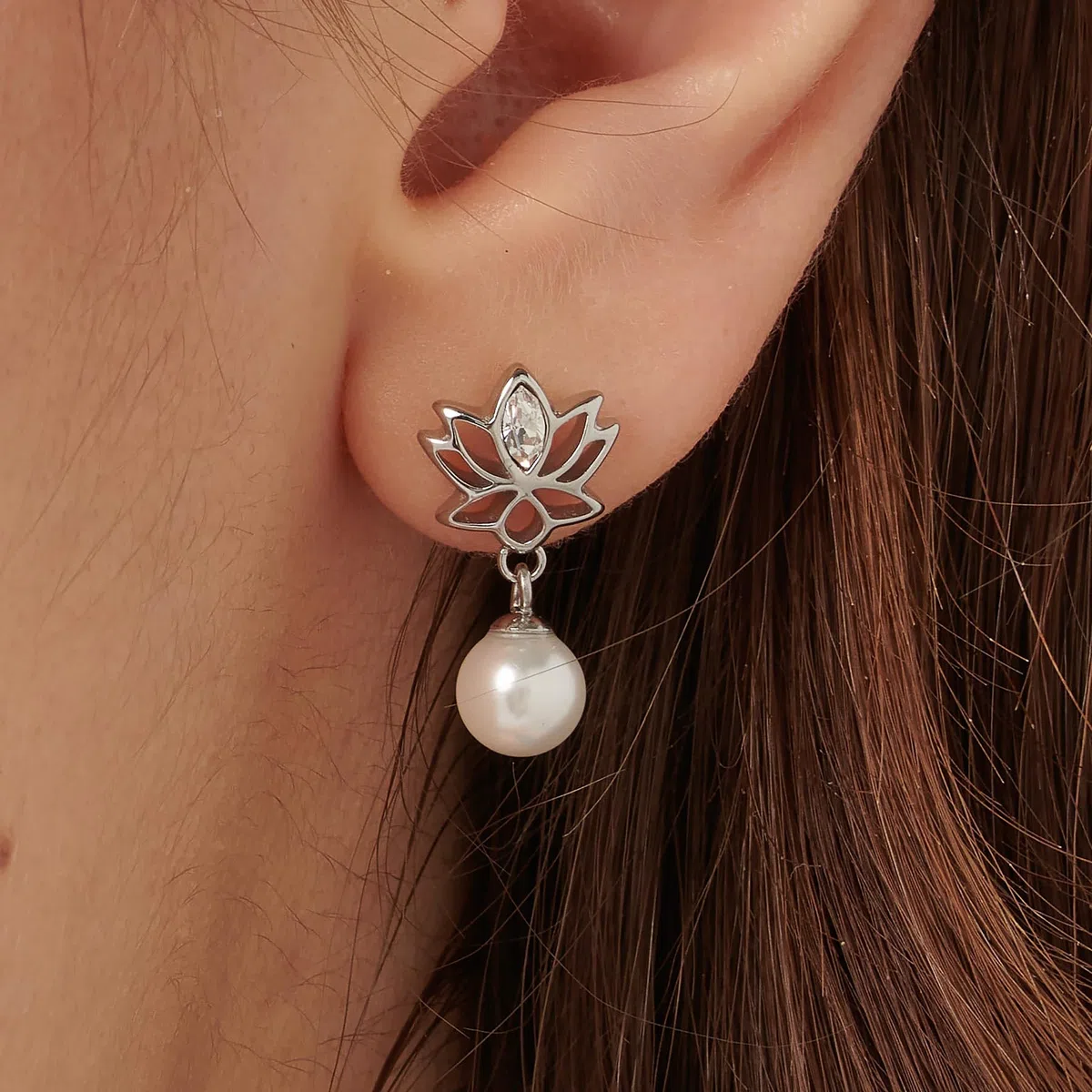 Brosway Orecchini Donna, Orecchini Pendenti in Acciaio e Cristalli con Simbolo Fiore | Collezione CHAKRA - BHKE178