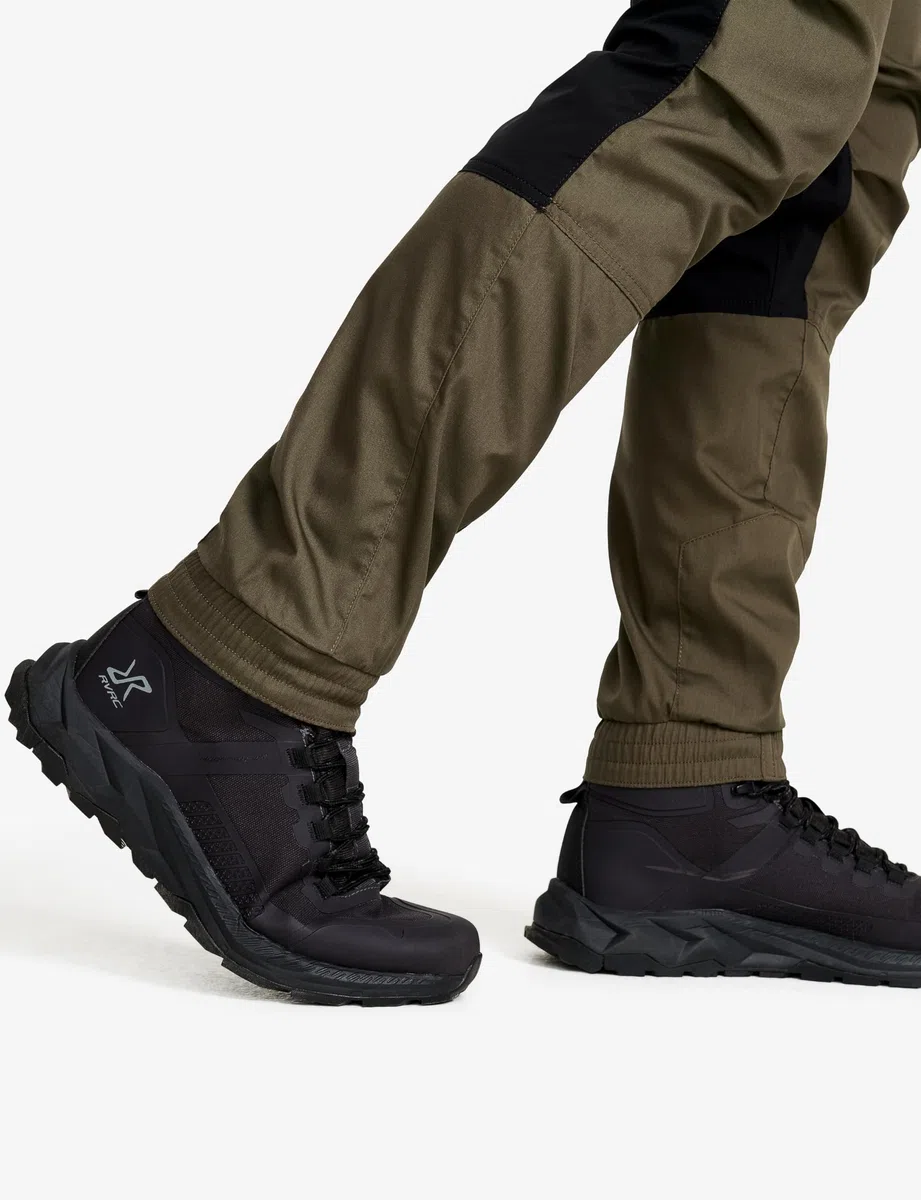 RevolutionRace Rambler Lightweight Pants da Uomo, Pantaloni da Trekking Resistenti e Leggeri