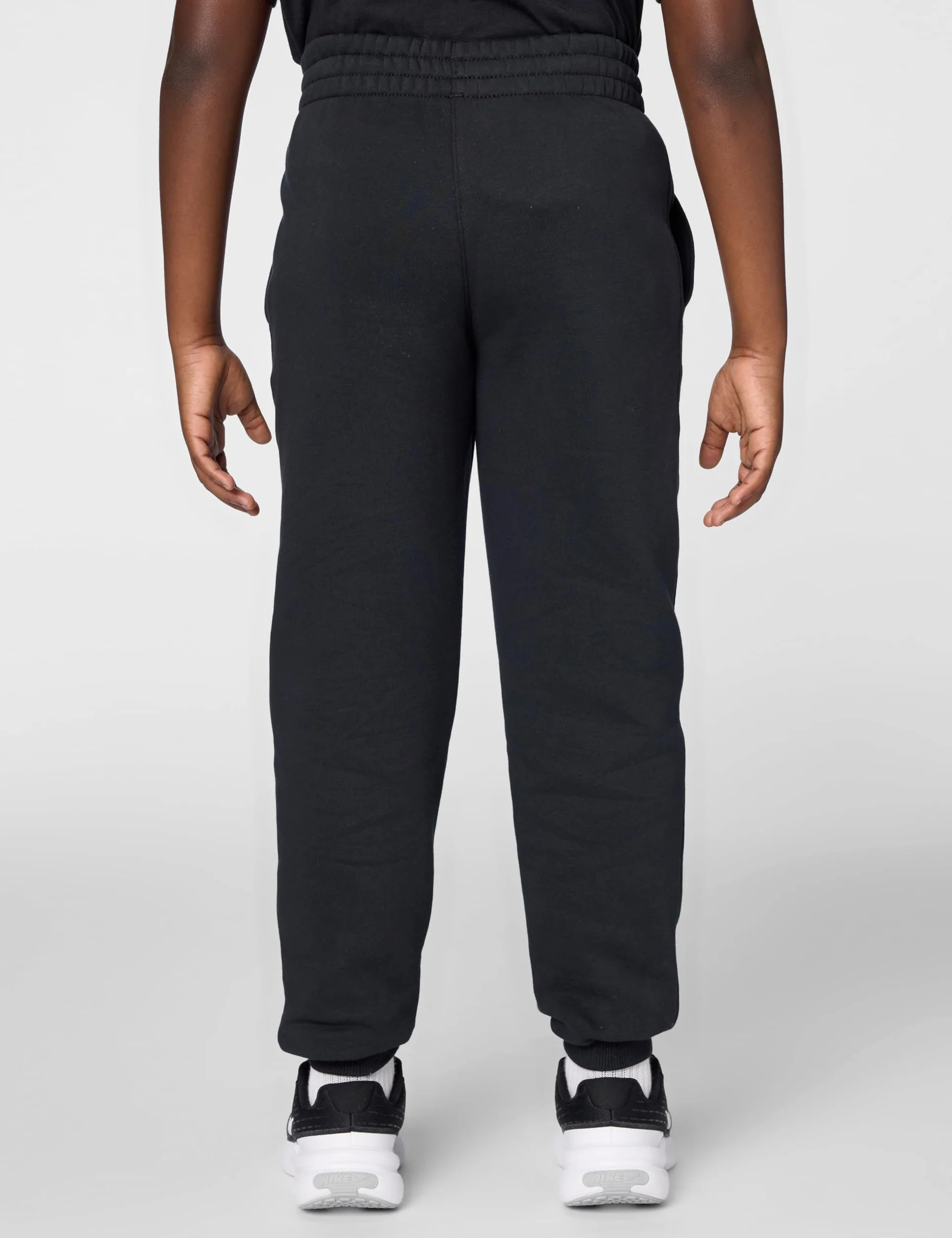Nike - K NSW Club FLC Jggr Lbr, Pantaloni Sportivi Unisex - Bambini e Ragazzi