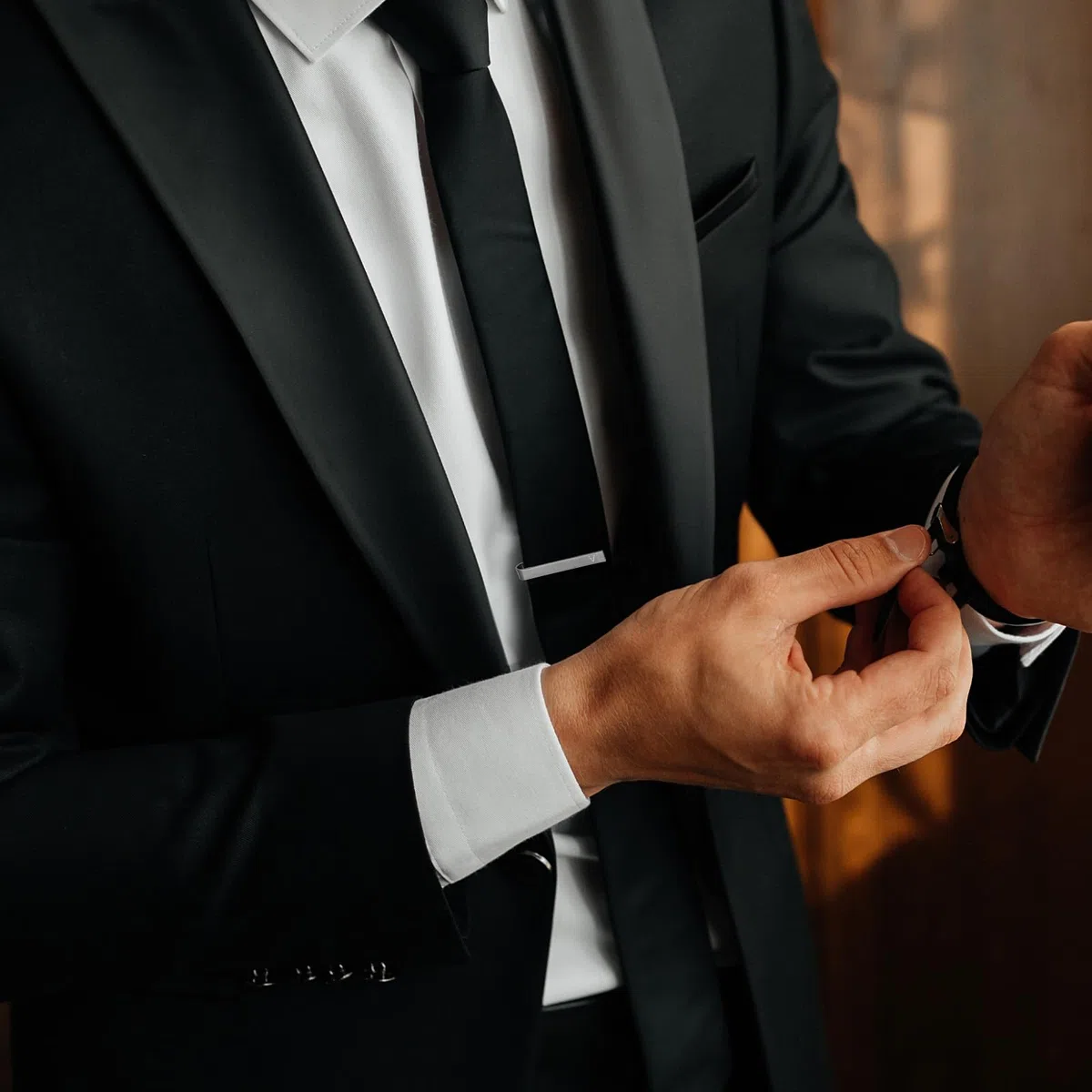 PATIKIL Set di gemelli da uomo, fermacravatta con iniziale e gemelli, classici in rame, gemelli personalizzati e fermacravatta per padre, marito, figlio