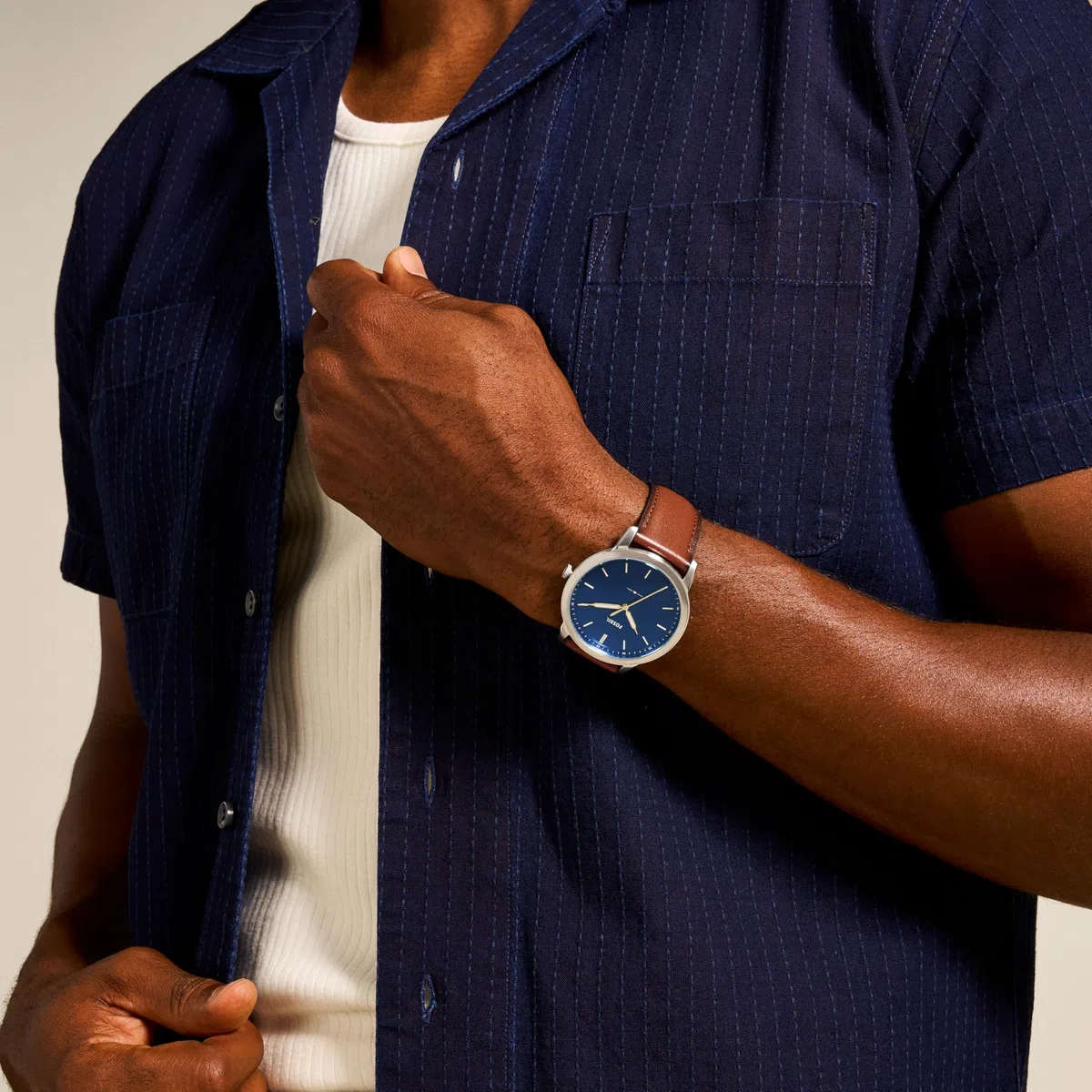 Fossil Minimalist orologio da uomo, movimento al quarzo con bracciale in acciaio o cinturino in pelle