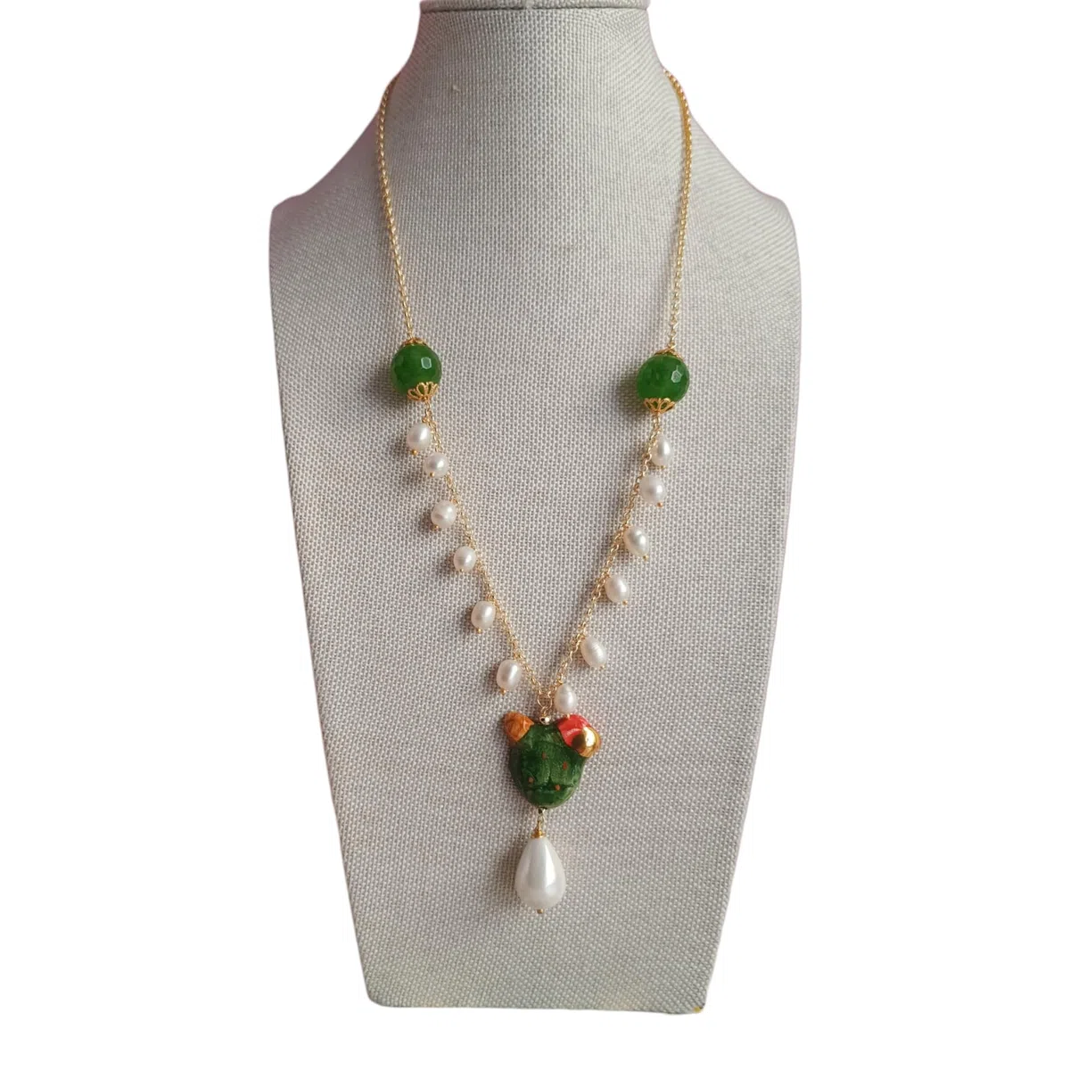 Collana a Catena con Fico d'India in Ceramica di Caltagirone e Perle di Fiume