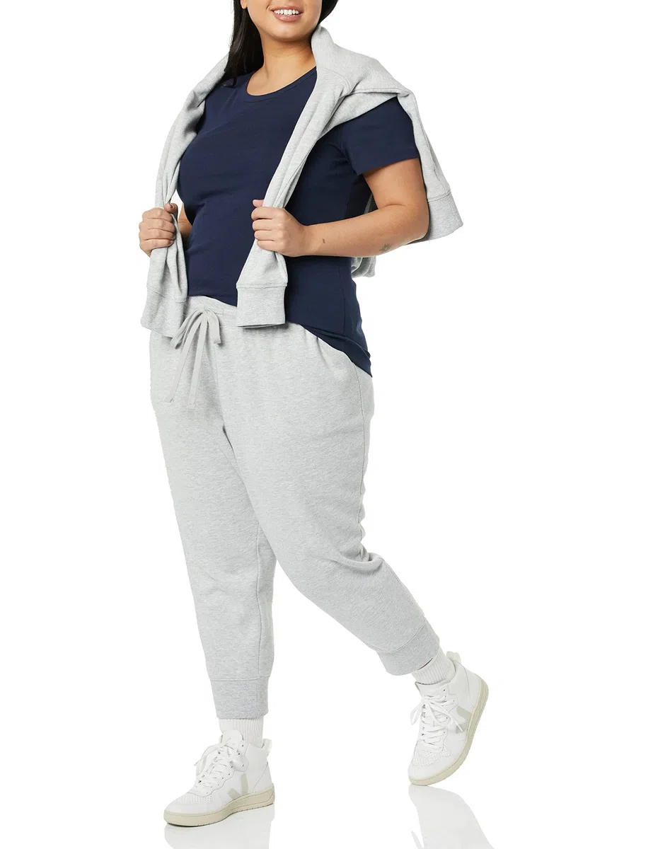 Amazon Essentials Donna T-Shirt Girocollo a Maniche Corte Slim